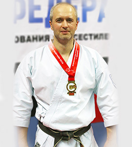 Руководитель клуба карате Защита